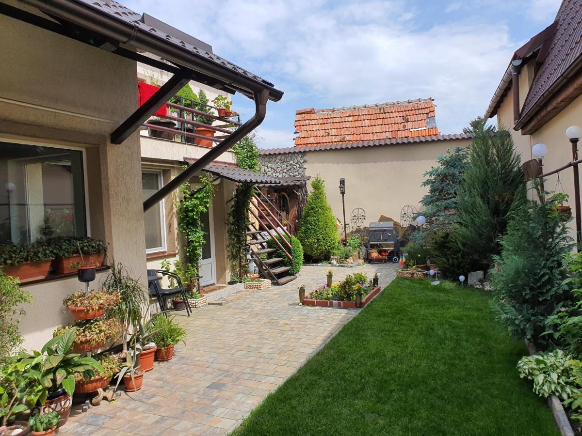 Hotel Rasnov Retreat Exterior foto